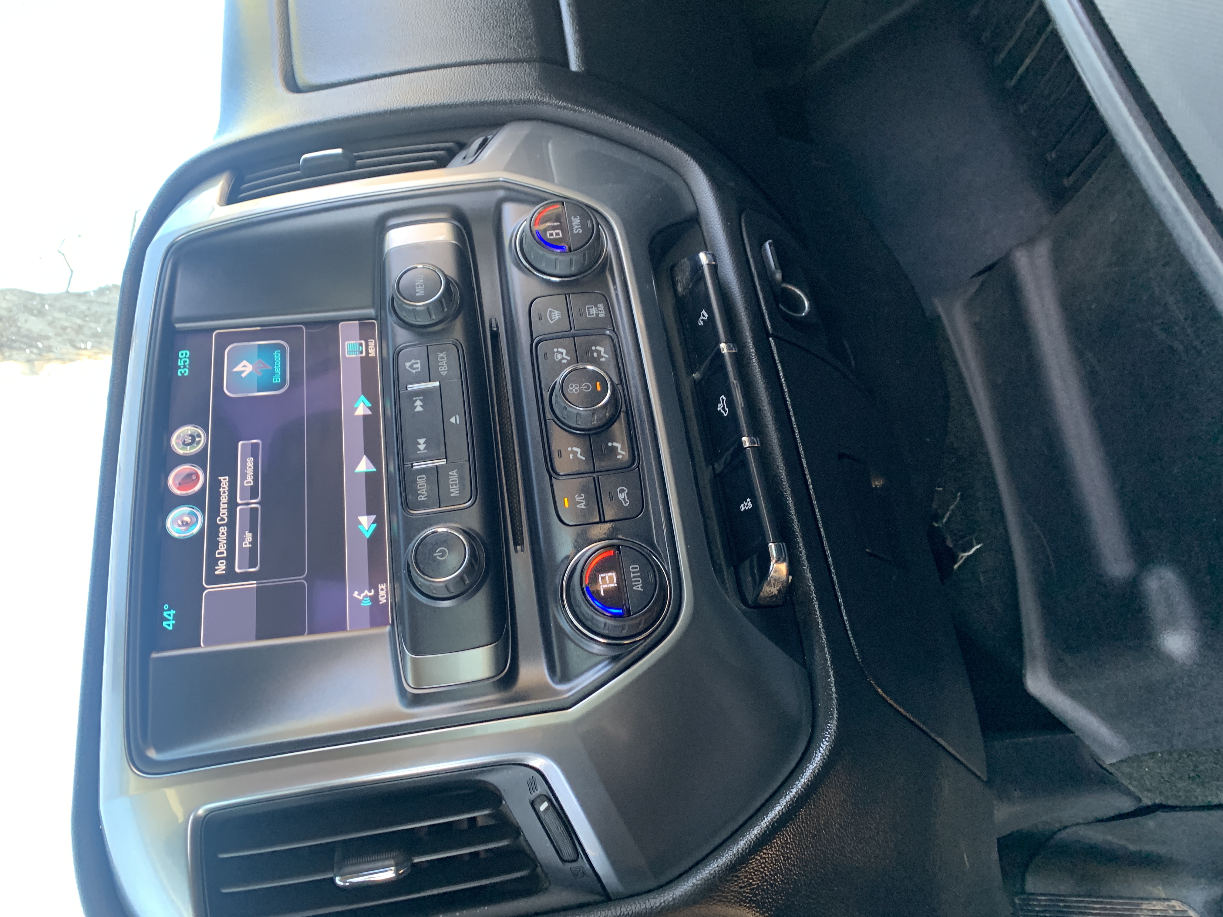 2014 Chevrolet Silverado 5.3L 1500K Z71 4 Door 4WD One Owner with Remote Starter with 120K - New Firestone Destination Tires, New Front and Rear Rotors, New pads, New rear calipers, New Front Springs, New Rear Shocks, New Rhino Bed Liner, Trailer Equipment Package — photo 85